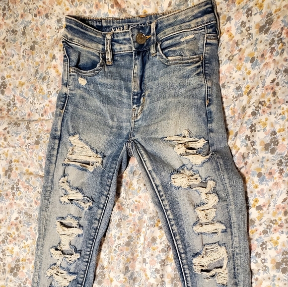 American Eagle skinny jeans - Picture 2 of 4